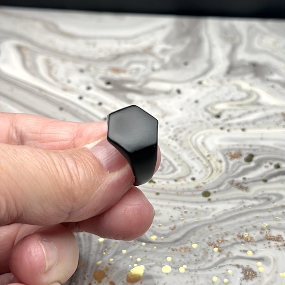 Men’s Black Ring, Fashion Jewelry - Picture 2 of 4